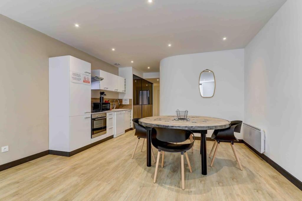 La Manufacture - Topdestination-Bourg - Centre Ville - Classe 3 Etoiles Bourg-en-Bresse Exterior foto